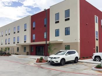Hotel 6 Texas I-45